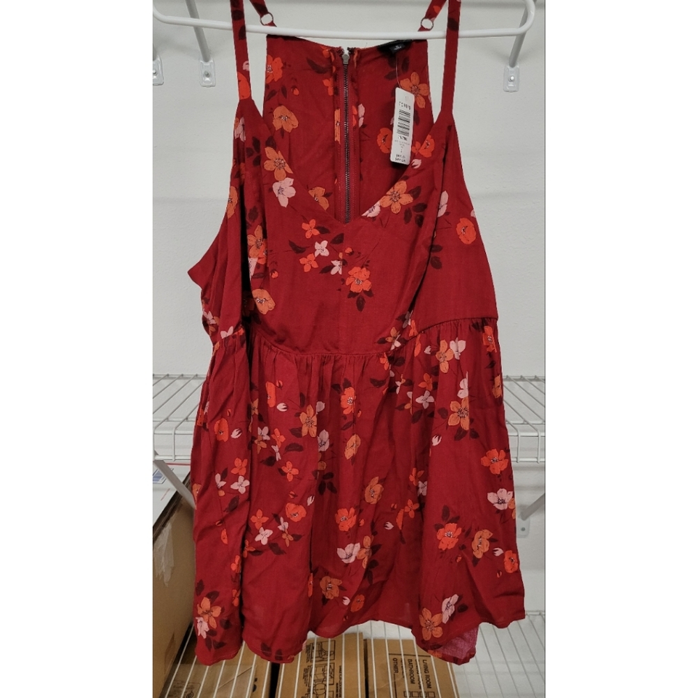 NWT | Torrid Strappy Floral Tank Top